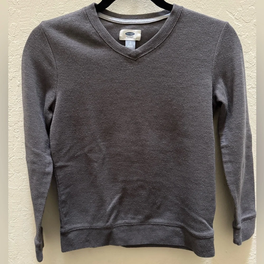 Old Navy classic neck